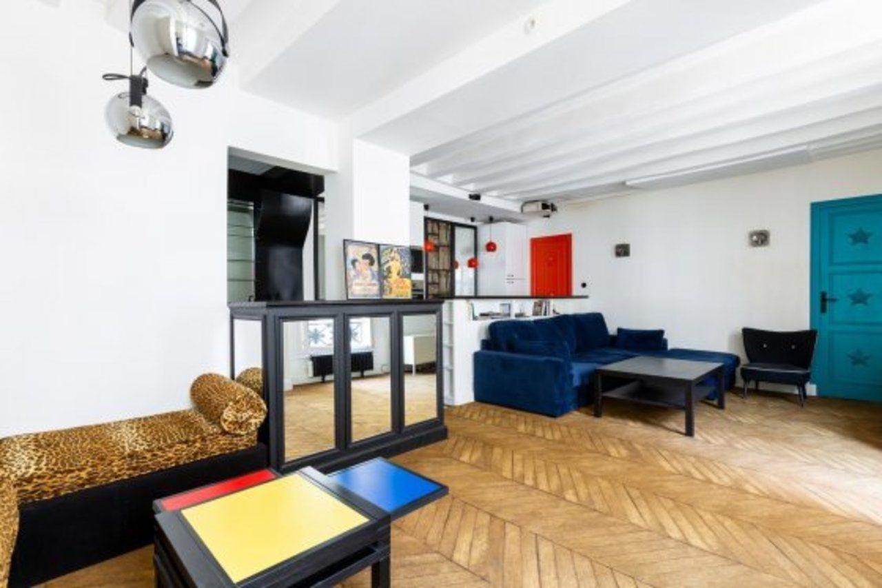 Bauhaus Magic In The Marais Apartment